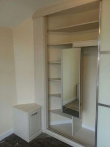 Sliding Wardrobe With Mirror